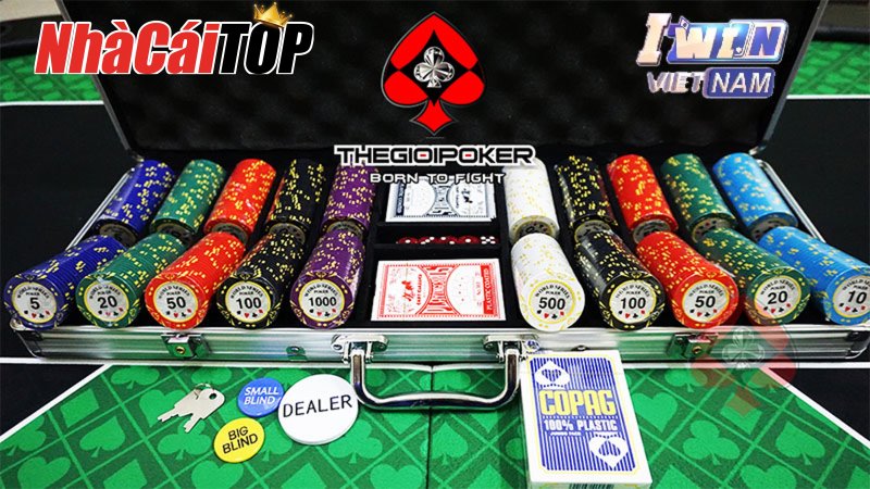 6 Giai Dau Poker Tren The Gioi Giup Ban Co Cam Hung Choi Game 1640586581